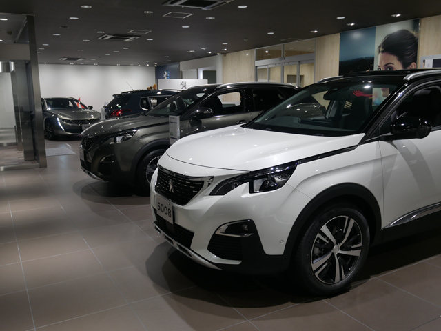 プジョー名古屋名東