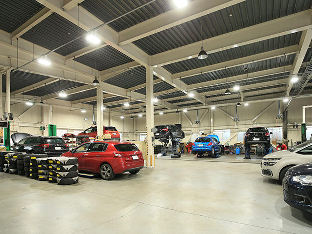 プジョー名古屋名東サービス